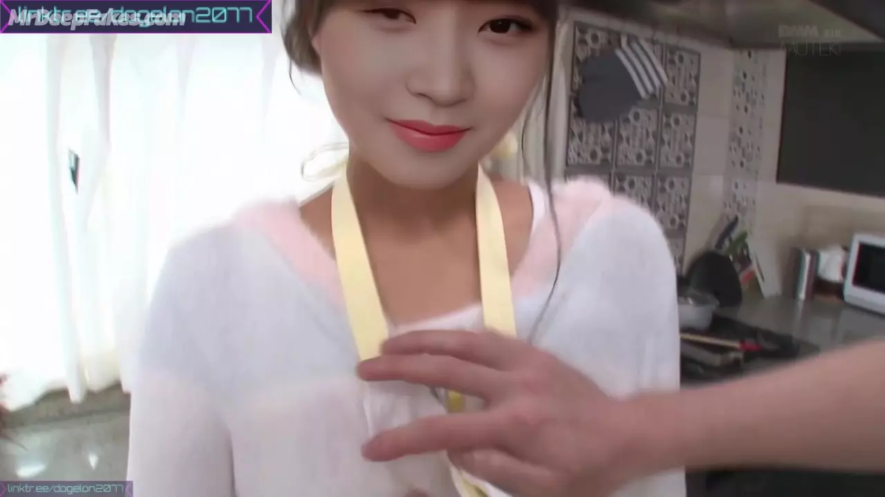 KPOP idol Rei IVE - kitchen blowjob [deepfake] 케이팝 아이돌 레이 아이브 딥페이크 사까시